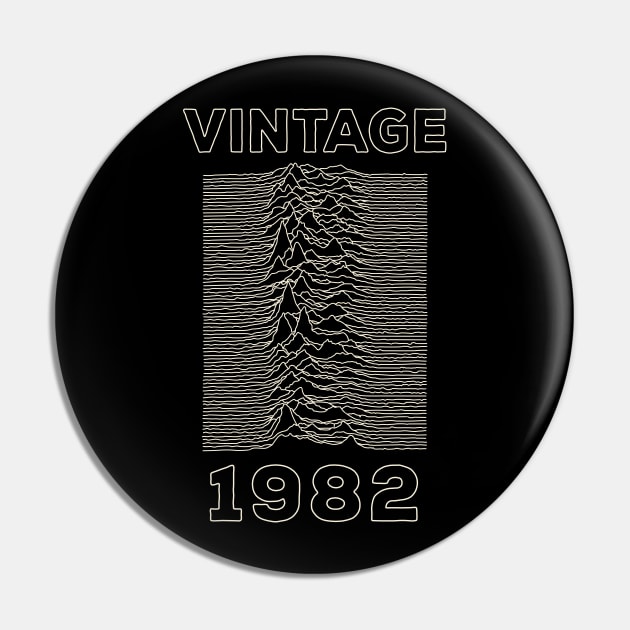 Vintage 1982 - Unknown Pleasures Pin by marieltoigo