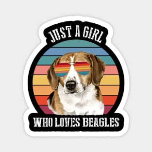 Just a girl Who loves beagles Magnet