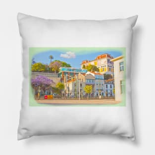 Lisboa alcântara Pillow