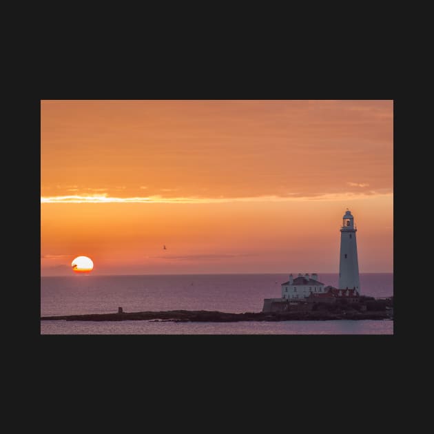 Sunrise at st marys lighthouse whitley bay by tynesidephotos