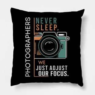 Photographers never sleep, Cameraman Black Pillow