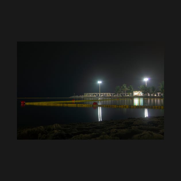 beach at night by likbatonboot