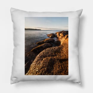 Early morning light on the rocks Pillow