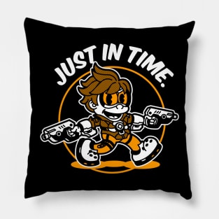 Tracer Time Pillow