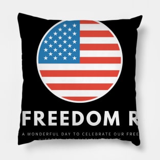 LET FREEDOOM RING! USA Flag Shirt, chemise vintage du 4 juillet, t-shirt du 4 juillet, 4 juillet usa, 4 juillet drapeau, 4 juillet vacances, 4 juillet garçons Pillow