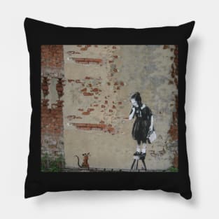 Banksy leggings Pillow