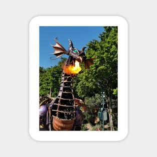 maleficent dragon Magnet