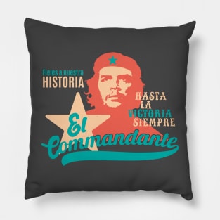 Che Guevara - Revolution - hasta la victoria siempre - marxism - cuba Pillow