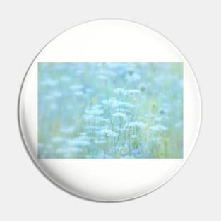 Queen Anne's Lace Pin