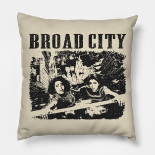 Broad City // movie retro Pillow