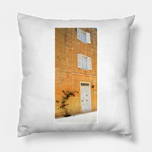 Single Ivy Stem. Mdina, Malta Pillow