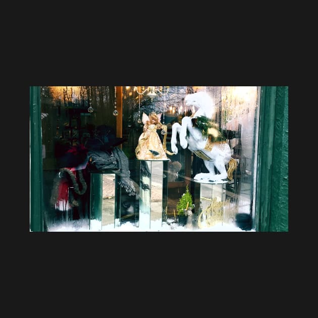 Christmas florist shop window display in vernonia by DlmtleArt