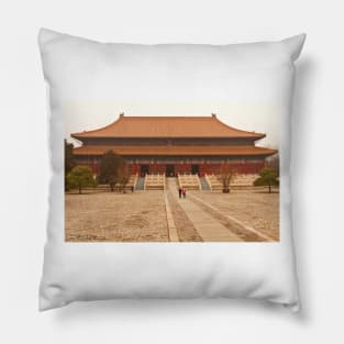 Welcome To The Ming Tombs © Pillow
