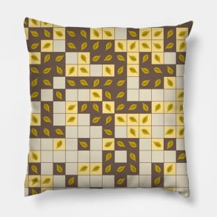 Autumn leaves pattern Pillow