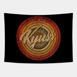 arjunthemaniac,circle vintage retro faded kyuss Tapestry