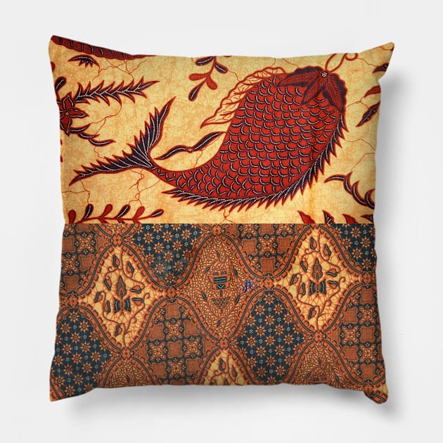 Onesi Pillow by LibrosBOOKtique