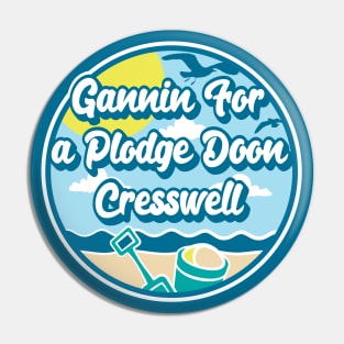 Gannin for a plodge doon Cresswell - Going for a paddle in the sea at Cresswell Pin