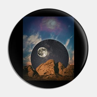 Moondisk Pin