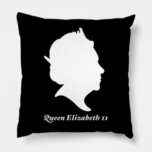 queen elizabeth 2 Pillow