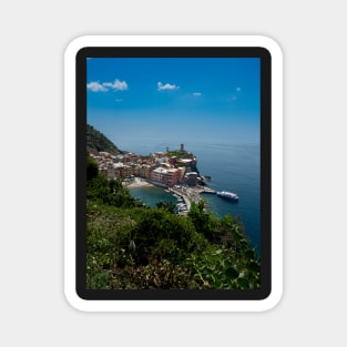 View on the cliff town of Vernazza, one of the colorful Cinque Terre on the Italian west coast Magnet