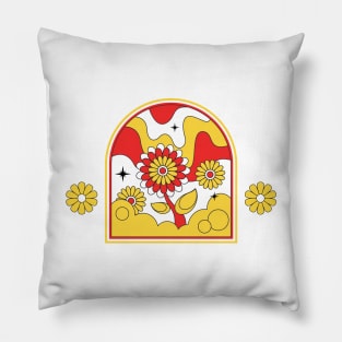 Currituck Beach, NC Summertime Vacationing 70s Flowers Pillow