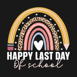 Happy Last Day Of School Kindergarten Students Teacher Summer T-Shirt