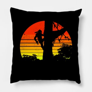 Yautja Sunset Pillow