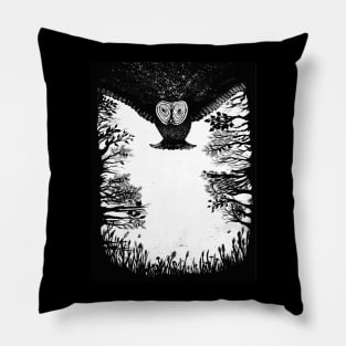 Arriva La Notte Pillow