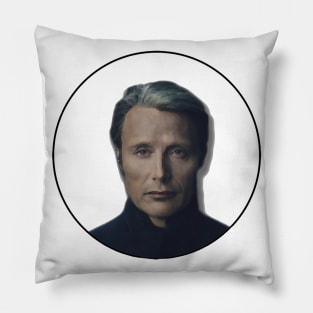 Mads Pillow