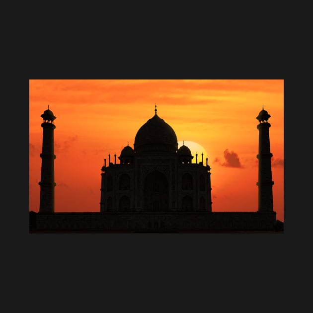 Taj Mahal Sunset. by bulljup