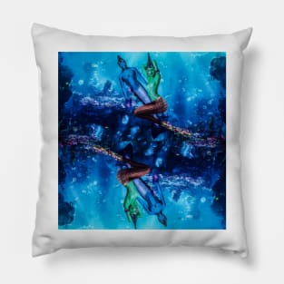 NNEONO - EZE MMIRI NA EZENWANYI NWE MMIRI BY SIRIUS UGO ART Pillow