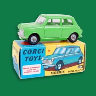 GREEN MORRIS MINOR TOY CAR T-Shirt