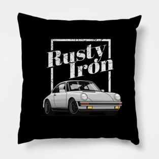 I'm not old I'm classic - Rusty Iron - Oldtimer Auto 911 Pillow