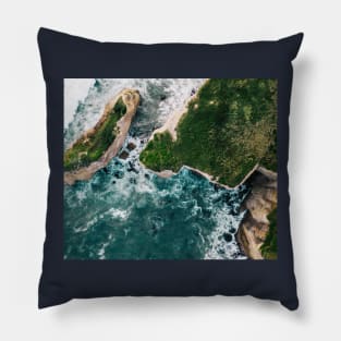 Rocky beaches Pillow