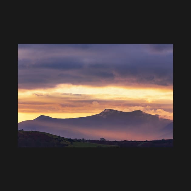 Cribyn, Pen y Fan and Corn Du by dasantillo