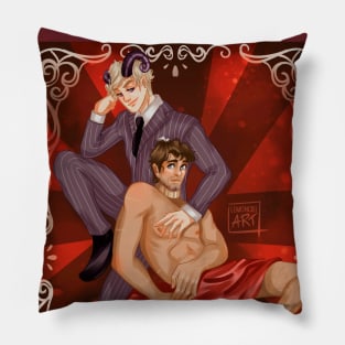 Captive Pillow