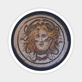 Medusa at Diocletian's bath. Magnet