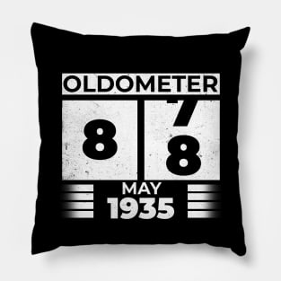 Oldometer 88 Years Old Born In May 1935 Pillow