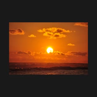 SUNSET OVER THE OCEAN T-Shirt