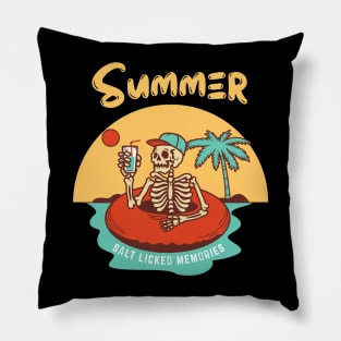 summer vibes Pillow