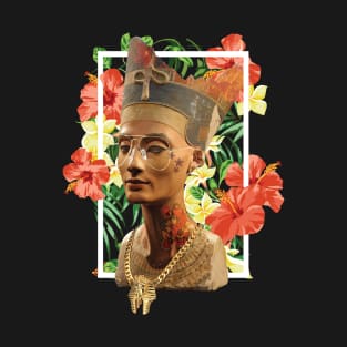 Queen Nefertiti 2 T-Shirt