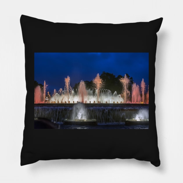 Colorful performance of Magic Fountain Pillow by lena-maximova