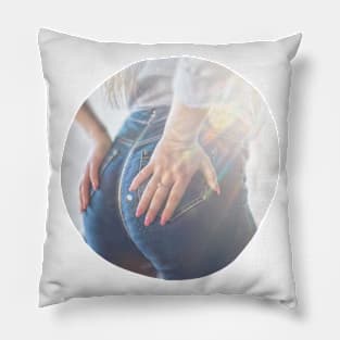 The Curve Pillow