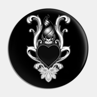 The Queen's Heart V.2 - Black version Pin