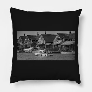 The River Bure in the village of Horning in the heart of the Norfolk Broads Pillow