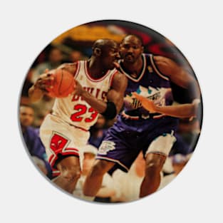 Michael Jordan vs Karl Malone Vintage Pin