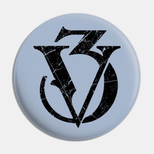 Victoria (distressed) Pin