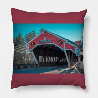 East End of Honeymoon Bride Jackson New Hampshire Pillow