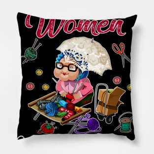 Housework Is For Women Who Don_t know How To Quilt Pillow