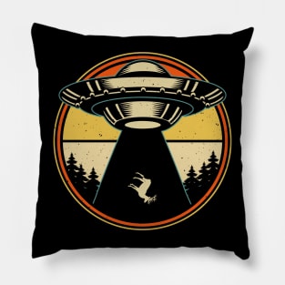 Retro Ufo Alien deer abduction Pillow